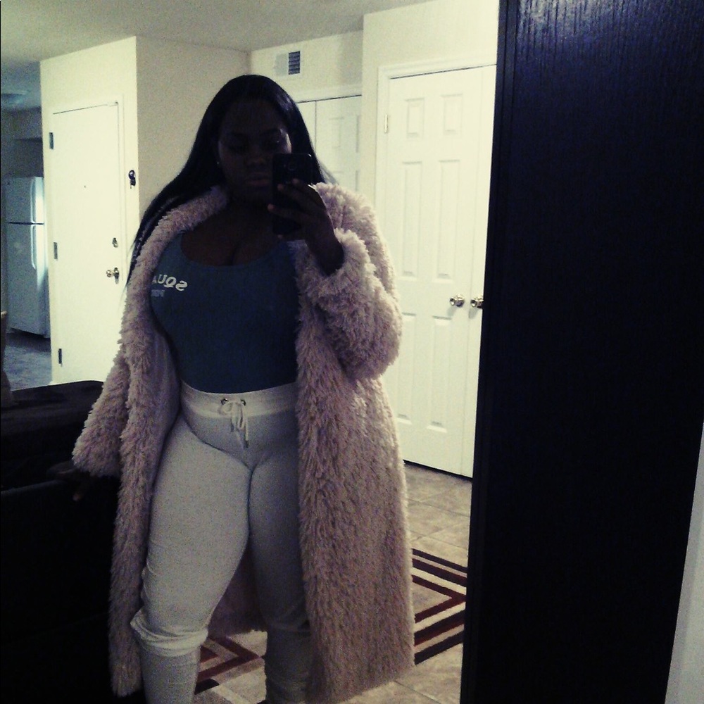 Meet Meet Your Posher!!!! 💋